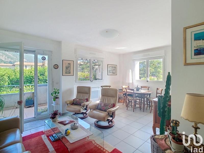 Appartement - 61 m² - 3 pièces