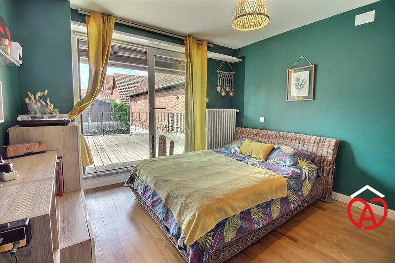 Maison - 229 m² - 7 pièces