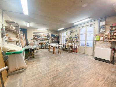 Local commercial - 270 m²