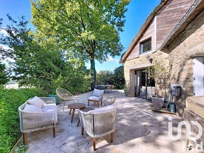 Maison - 144 m² - 7 pièces