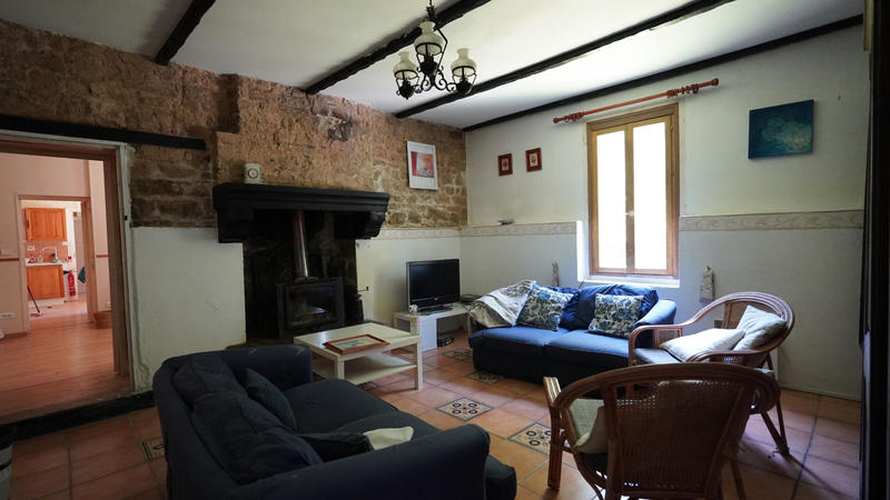 Maison - 380 m² - 20 pièces