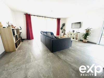 Maison - 147 m² - 6 pièces