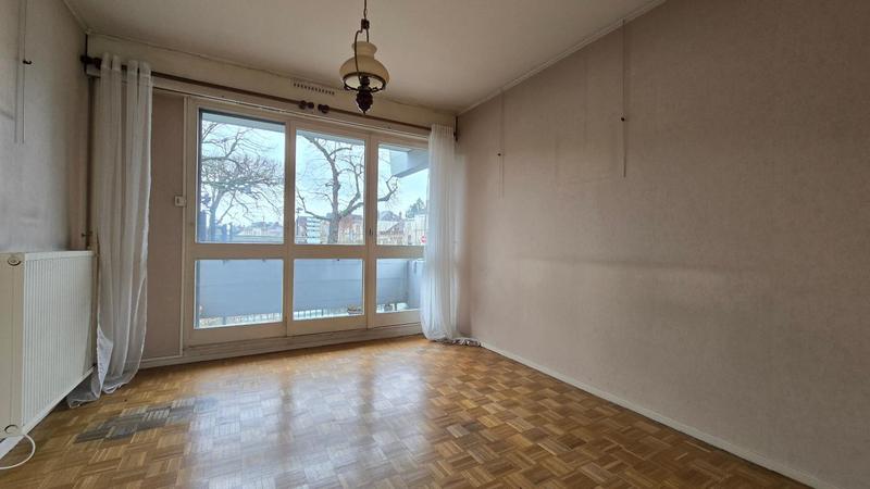 Appartement - 104 m² - 4 pièces