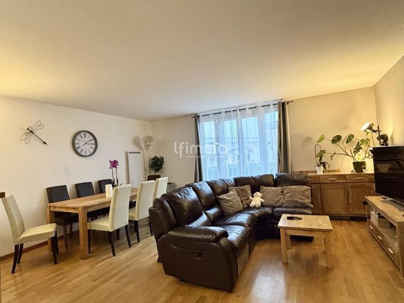 Appartement - 77 m² - 4 pièces