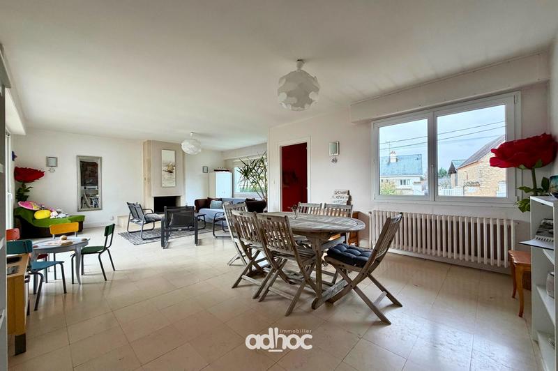 Villa - 182 m² - 8 pièces