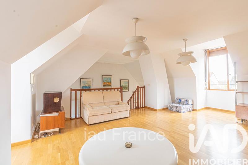 Maison - 192 m² - 8 pièces