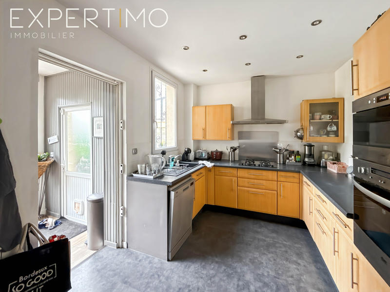 Maison - 130 m² - 6 pièces