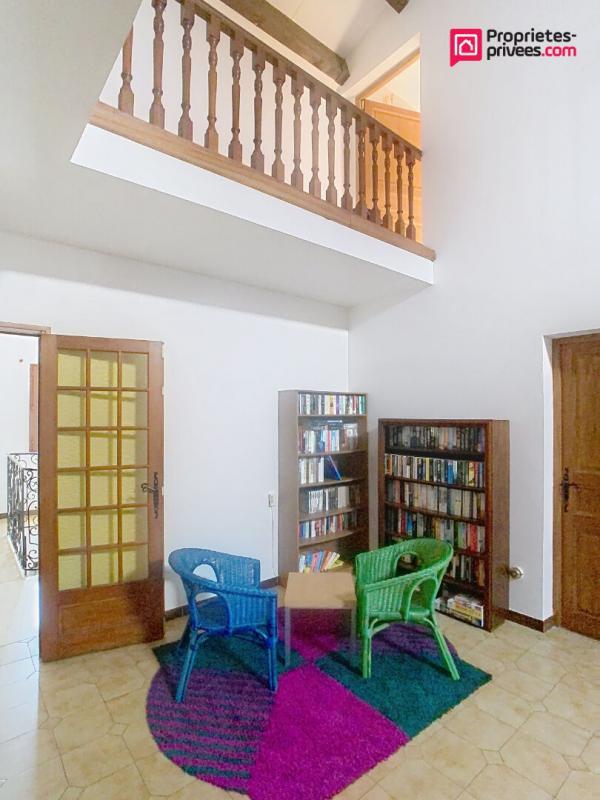 Maison - 410 m² - 15 pièces