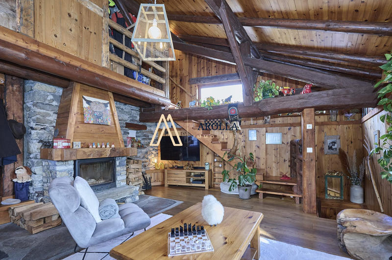 Châlet - 173 m² - 8 pièces