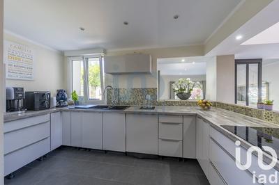 Maison - 160 m² - 7 pièces