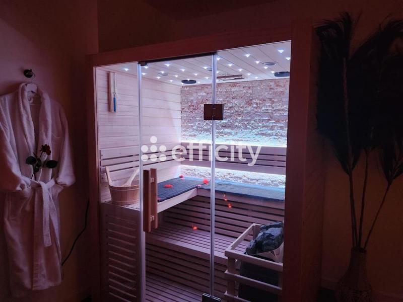 Bureau - 170 m² - 7 pièces