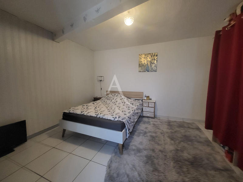 Appartement - 98 m² - 5 pièces