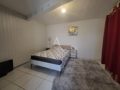 Appartement - 98 m² - 5 pièces