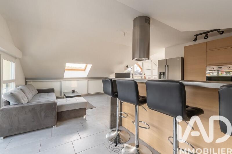 Appartement - 93 m² - 3 pièces