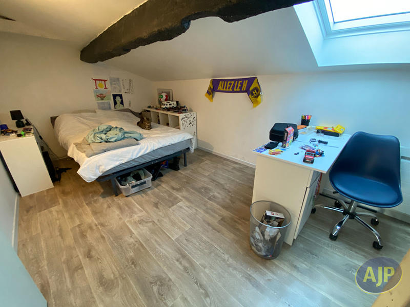 Maison - 154 m² - 5 pièces