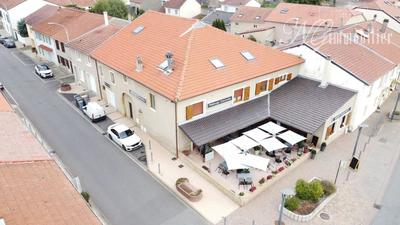 Immeuble mixte - 420 m² - 10 pièces