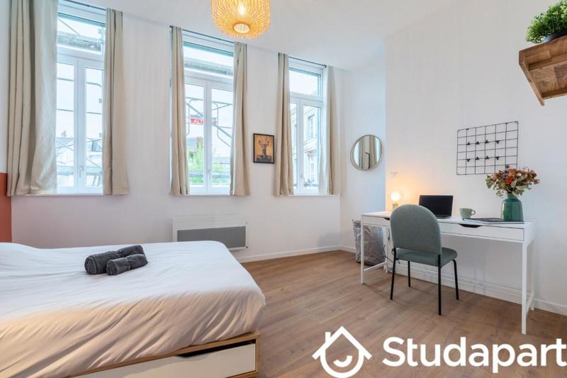 Chambre - 14 m² - 1 pièce