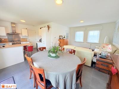 Maison - 118 m² - 8 pièces