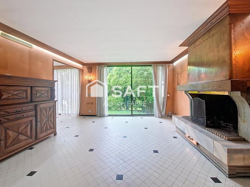 Maison - 170 m² - 5 pièces