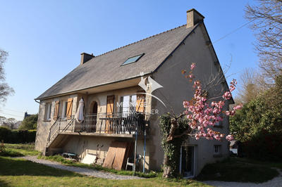 Maison - 140 m² - 6 pièces