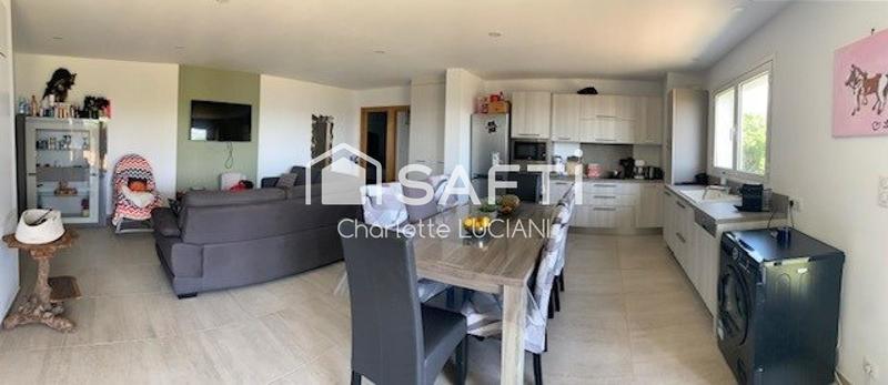 Villa - 263 m² - 9 pièces