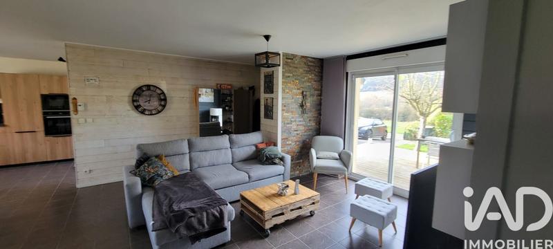 Maison - 111 m² - 6 pièces