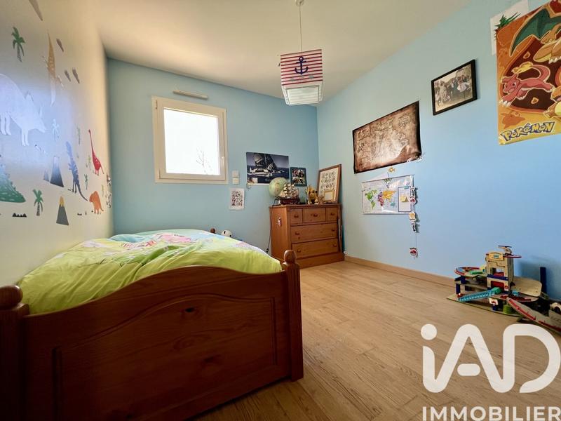 Maison - 198 m² - 8 pièces