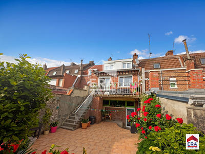 Maison - 144 m² - 3 pièces