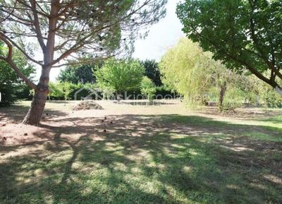 Demeure - 180 m² - 5 pièces