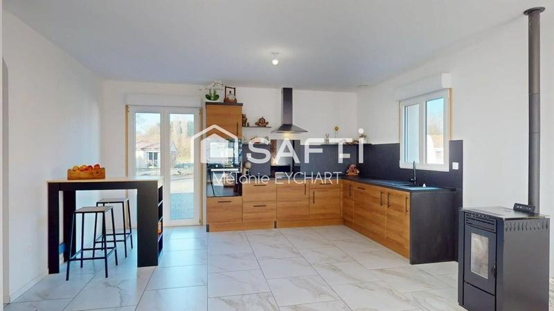 Maison - 110 m² - 4 pièces