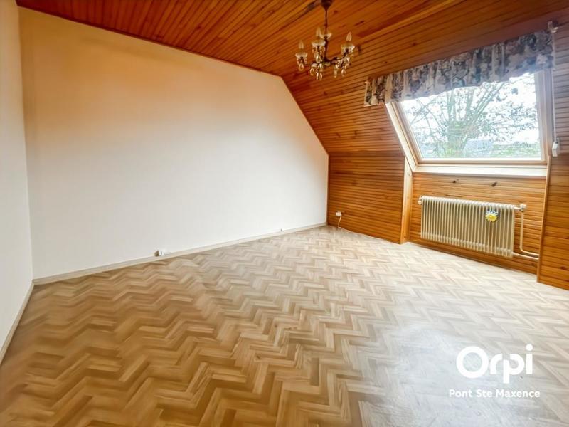 Maison - 99 m² - 4 pièces