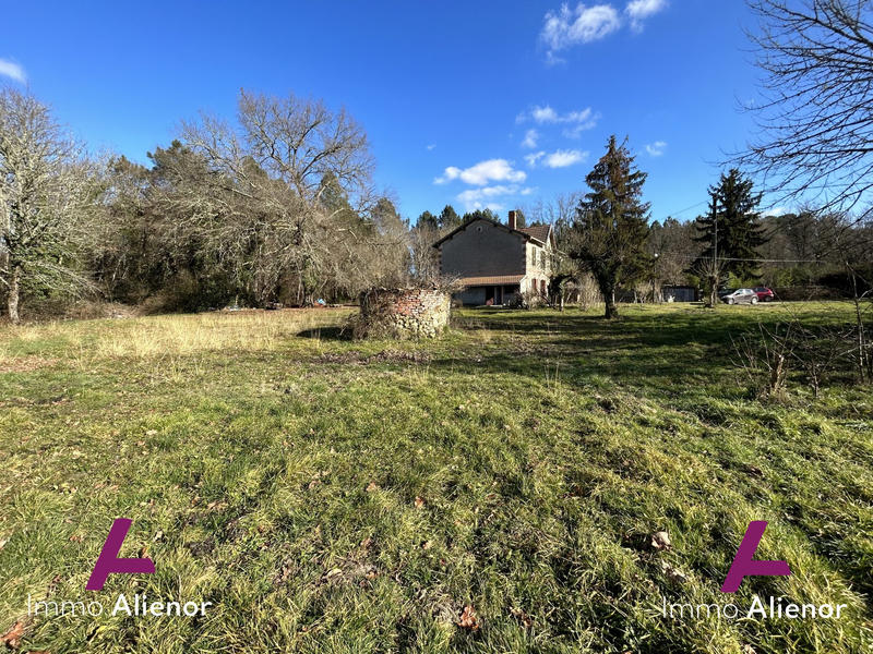 Maison - 290 m² - 11 pièces