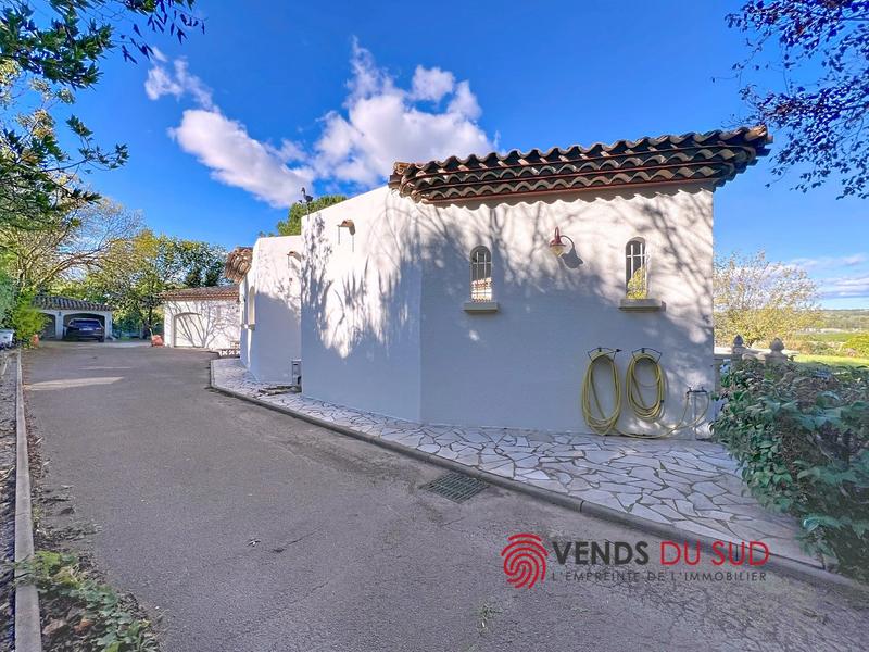 Maison d'architecte - 156 m² - 4 pièces