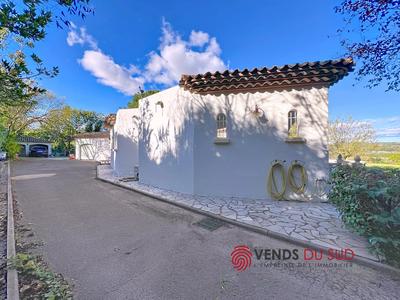 Maison d'architecte - 156 m² - 4 pièces