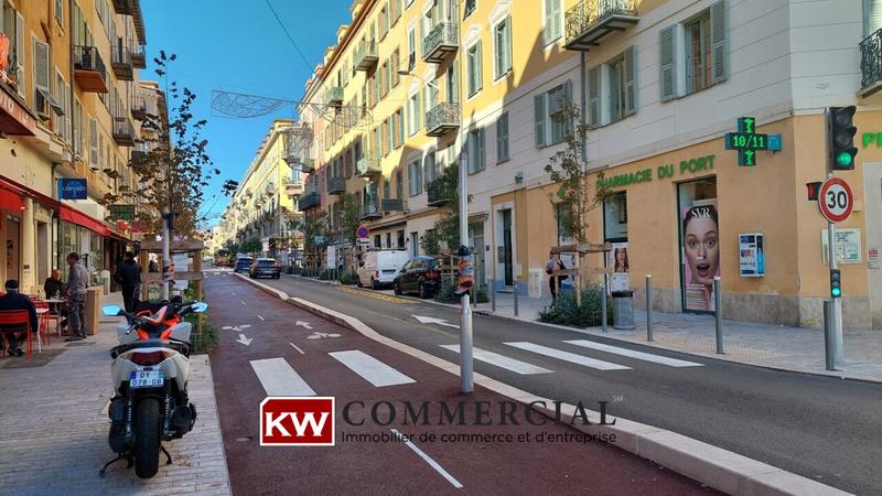 Fonds de commerce - 12 m²