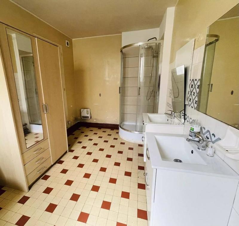 Maison de village - 90 m² - 5 pièces