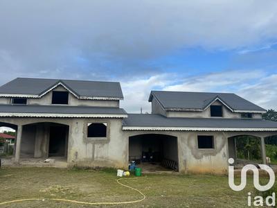 Maison - 231 m² - 8 pièces