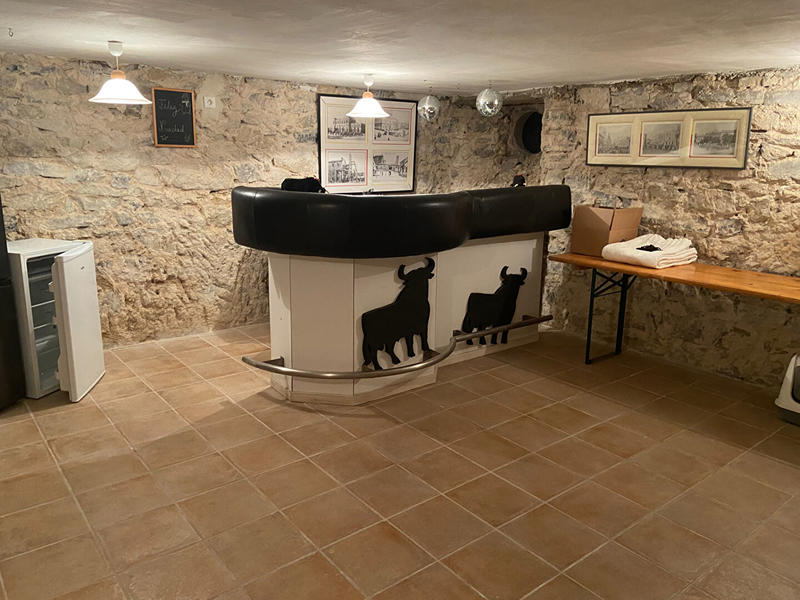 Maison - 212 m² - 8 pièces