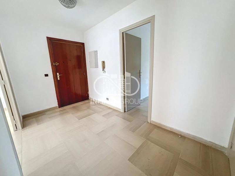 Appartement - 65 m² - 2 pièces