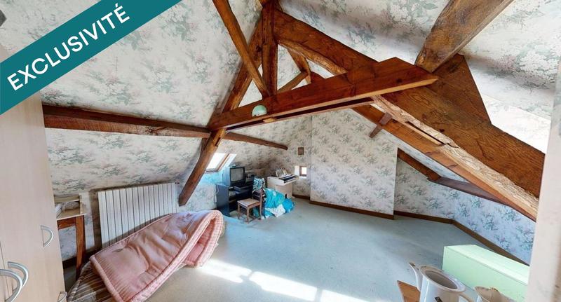 Maison - 95 m² - 5 pièces