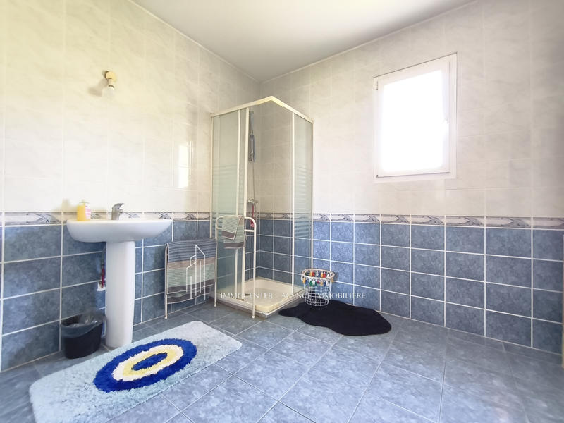 Villa - 140 m² - 5 pièces