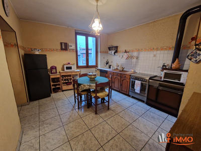 Appartement - 98 m² - 3 pièces