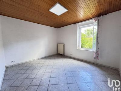 Maison - 90 m² - 6 pièces