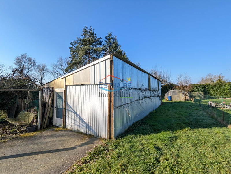 Maison - 90 m² - 4 pièces