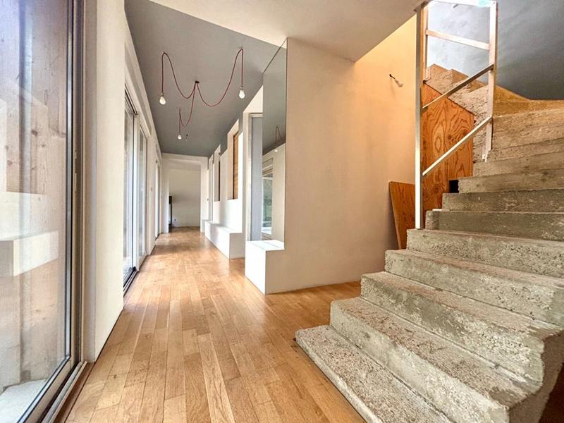 Local commercial - 352 m² - 6 pièces