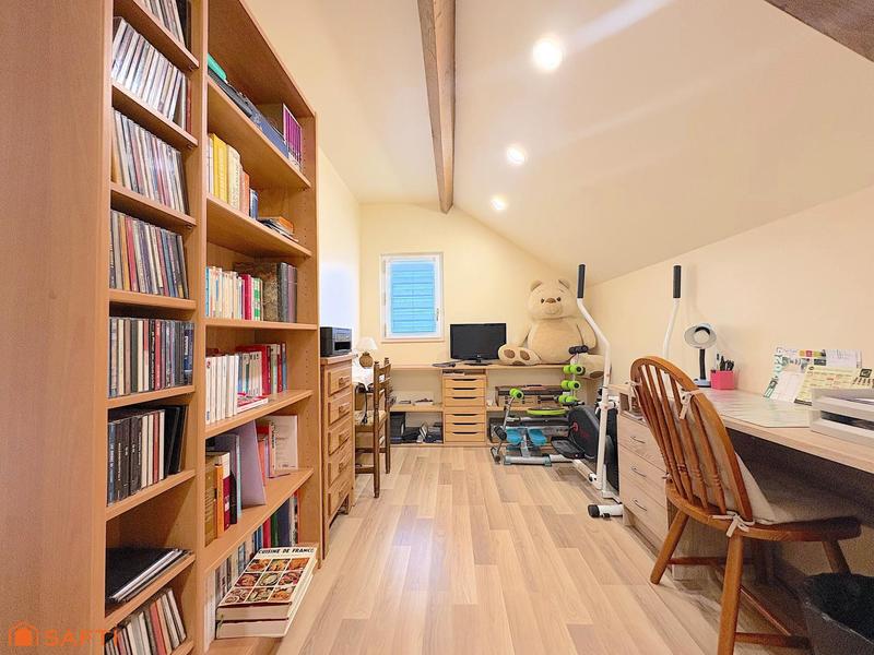 Maison - 170 m² - 5 pièces