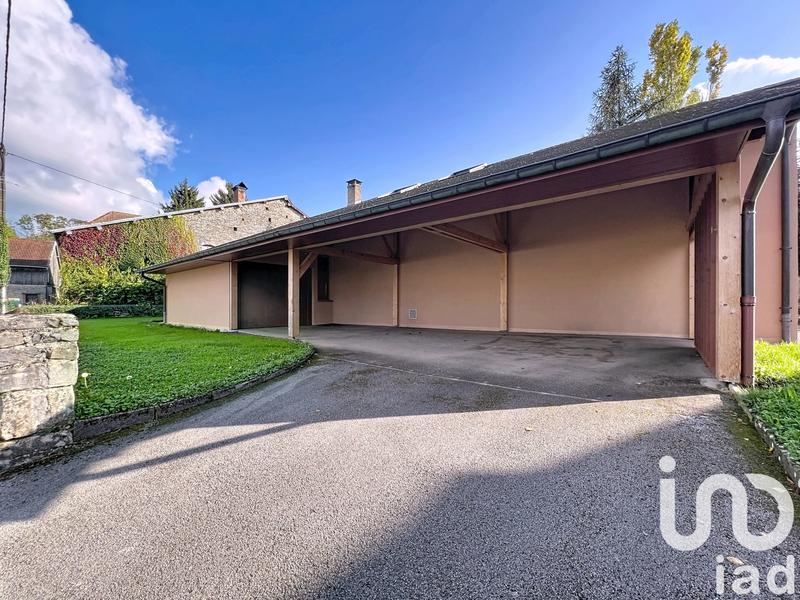 Maison de maîtres - 234 m² - 8 pièces