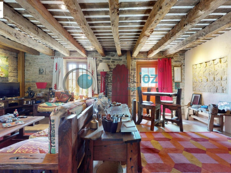 Maison - 259 m² - 8 pièces