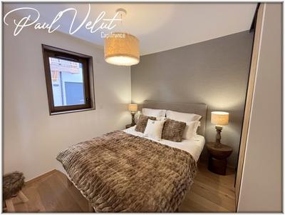 Appartement - 102 m² - 4 pièces