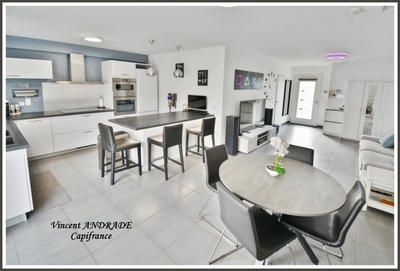 Maison - 70 m² - 4 pièces